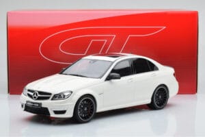 Mercedes C63 AMG W204 Biely GT Spirit 1:18 GT166 Živica – obrázok 6 z 6