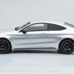 Mercedes C63S AMG C205 Coupe Strieborný GT Spirit 1:18 - image 3 of 6