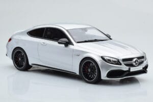 Mercedes C63S AMG C205 Coupe Strieborný GT Spirit 1:18 GT116 Živica – obrázok 4 z 6