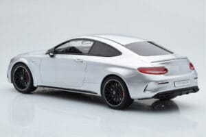 Mercedes C63S AMG C205 Coupe Strieborný GT Spirit 1:18 GT116 Živica – obrázok 5 z 6