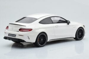 Mercedes C63S AMG C205 Coupe Biely GT Spirit 1:18 B66965707 Živica – obrázok 2 z 6