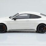 Mercedes C63S AMG C205 Coupe Biely GT Spirit 1:18 - image 3 of 6