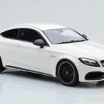 Mercedes C63S AMG C205 Coupe Biely GT Spirit 1:18 - image 4 of 6