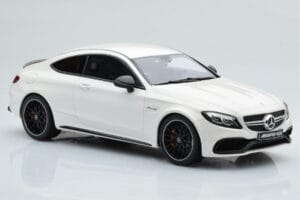 Mercedes C63S AMG C205 Coupe Biely GT Spirit 1:18 B66965707 Živica – obrázok 4 z 6