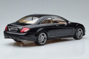 Mercedes CL63 AMG C216 Čierny AUTOart 1:18 76169 Kov – obrázok 2 z 6
