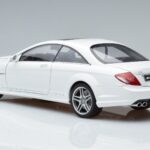 Mercedes CL63 AMG C216 Biely AUTOart 1:18 76167 Kov - image 5 of 6