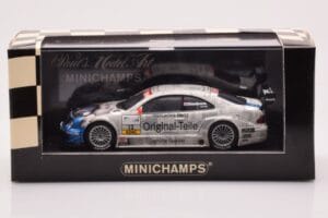 Mercedes CLK DTM Team Original Teile #12 P. Dumbreck DTM 2001 Minichamps 1:43 400023112 Kov – obrázok 4 z 4