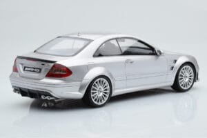 Mercedes CLK63 AMG C209 Coupe Strieborný Otto 1:18 OT227 Živica – obrázok 2 z 6