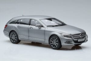 Mercedes CLS Shooting Brake X218 Alanite Šedý Norev 1:18 B66960117 Kov – obrázok 5 z 7