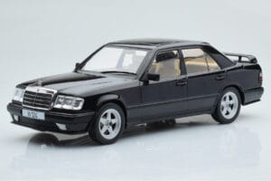 Mercedes E-Class W124 Tuning Čierny MCG 1:18 MCG18341