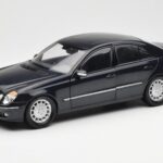 Mercedes E-Class W211 Modrý Metallic Kyosho 1:18 B66962147