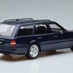 Mercedes E36 AMG S124 Modrý Otto 1:18 OT753 Živica - image 2 of 6