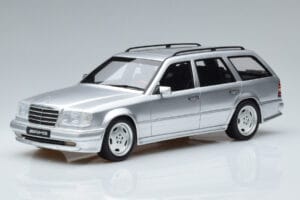 Mercedes E36 AMG S124 Strieborný Otto 1:18 OT889 Živica