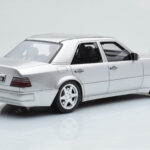 Mercedes E500 W124 Strieborný Otto 1:18 - image 2 of 6