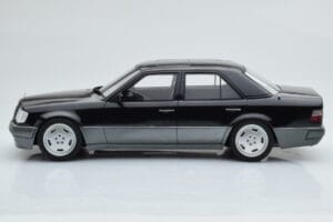 Mercedes E60 AMG W124 Čierny Otto 1:18 OT131 Živica – obrázok 3 z 6