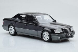 Mercedes E60 AMG W124 Čierny Otto 1:18 OT131 Živica – obrázok 4 z 6