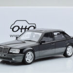 Mercedes E60 AMG W124 Čierny Otto 1:18 - image 6 of 6