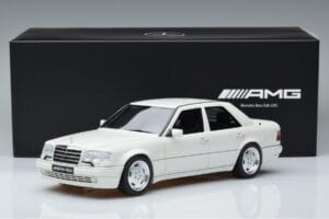 Mercedes E60 AMG W124 Biely Otto 1:18 B66040640 Živica – obrázok 6 z 6