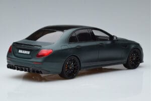 Mercedes E63 AMG Brabus 800 W213 Zelený GT Spirit 1:18 GT208 Živica – obrázok 2 z 6