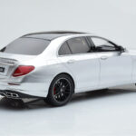 Mercedes AMG E63 S W213 Strieborný GT Spirit 1:18 - image 2 of 6