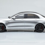 Mercedes AMG E63 S W213 Strieborný GT Spirit 1:18 - image 3 of 6