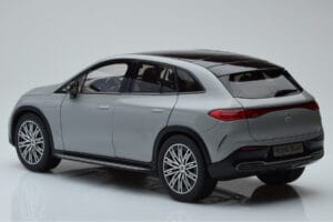 Mercedes EQE SUV X294 AMG Line Alpine Šedý NZG 1:18 B66960837 Kov – obrázok 7 z 8