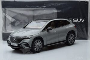 Mercedes EQE SUV X294 AMG Line Alpine Šedý NZG 1:18 B66960837 Kov – obrázok 8 z 8
