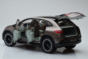 Mercedes EQE SUV X294 AMG Line Velvet Hnedý NZG 1:18 B66960836 Kov – obrázok 5 z 8