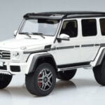 Mercedes G500 4x4 W463 GT Spirit 1:18 GT142 Živica