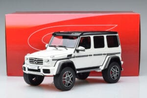 Mercedes G500 4x4 W463 GT Spirit 1:18 GT142 Živica – obrázok 6 z 6