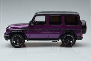 Mercedes G63 AMG W463 Crazy Color Galactic Beam Dealer Edition GT Spirit 1:18 B66961014 Živica – obrázok 3 z 6