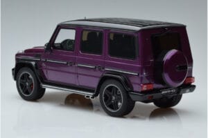 Mercedes G63 AMG W463 Crazy Color Galactic Beam Dealer Edition GT Spirit 1:18 B66961014 Živica – obrázok 5 z 6