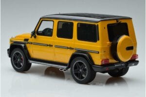 Mercedes AMG G63 W463 Crazy Color Solar Beam Dealerská Edícia GT Spirit 1:18 B66961012 Živica – obrázok 5 z 6