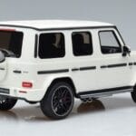 Mercedes AMG G63 W463 Biely GT Spirit 1:18 KJ038 Kov - image 2 of 6