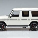 Mercedes AMG G63 W463 Biely GT Spirit 1:18 KJ038 Kov - image 3 of 6