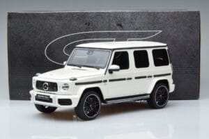 Mercedes AMG G63 W463 Biely GT Spirit 1:18 KJ038 Kov – obrázok 6 z 6