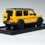 Mercedes AMG G63 W463 Žltý MotorHelix 1:18 MH018 Y Živica - image 2 of 7