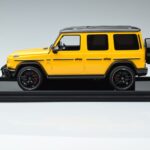 Mercedes AMG G63 W463 Žltý MotorHelix 1:18 MH018 Y Živica - image 3 of 7