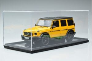 Mercedes AMG G63 W463 Žltý MotorHelix 1:18 MH018-Y Živica – obrázok 6 z 7