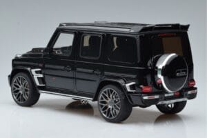 Mercedes G63 Brabus 700 Widestar W463 Perleťová Čierna GT Spirit 1:18 KJ040 Živica – obrázok 5 z 6