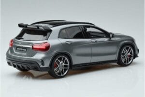 Mercedes AMG GLA 45 X156 Dealerská Edícia GT Spirit 1:18 B66960467 Živica – obrázok 2 z 6