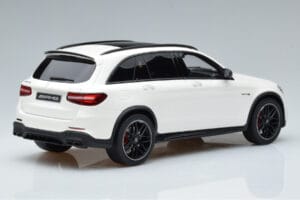 Mercedes GLC 63 AMG X253 Biely GT Spirit 1:18 B66965713 Živica – obrázok 2 z 6