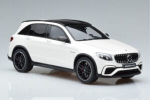 Mercedes GLC 63 AMG X253 Biely GT Spirit 1:18 B66965713 Živica – obrázok 4 z 6