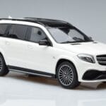 Mercedes AMG GLS63 X166 Biely GT Spirit 1:18 B66965709 Živica - image 4 of 6