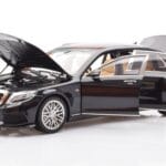 Mercedes Maybach S-Class W222 Brabus 900 Obsidian Čierny Almost Real 1:18 - image 2 of 8