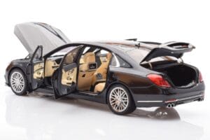 Mercedes Maybach S-Class W222 Brabus 900 Obsidian Čierny Almost Real 1:18 860102 Kov – obrázok 5 z 8