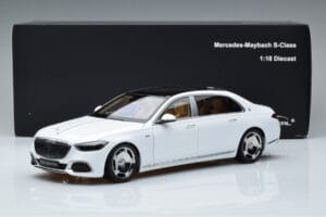 Mercedes Maybach S600 W222 V12 Biturbo Diamond Biely Almost Real 1:18 820116 Kov – obrázok 11 z 11