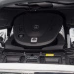 Mercedes Maybach S600 W222 V12 Biturbo Diamond Biely Almost Real 1:18 - image 10 of 11