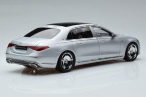 Mercedes Maybach S600 W222 V12 Biturbo Hightech Strieborný Almost Real 1:18 820118 Kov – obrázok 3 z 12