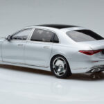 Mercedes Maybach S600 W222 V12 Biturbo Hightech Strieborný Almost Real 1:18 - image 7 of 12